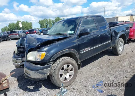 2002 Toyota Tundra Ltd V8 z USA, uszkodzony, nr VIN 5TBBT48152S276252